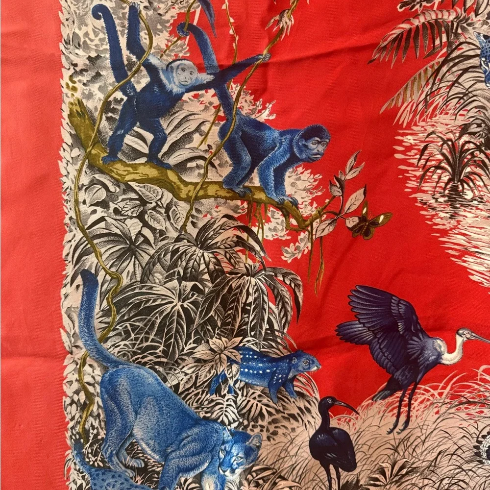 Authentic Hermes Carre Wash Equateur Silk Scarf 35” - Picture 9 of 9